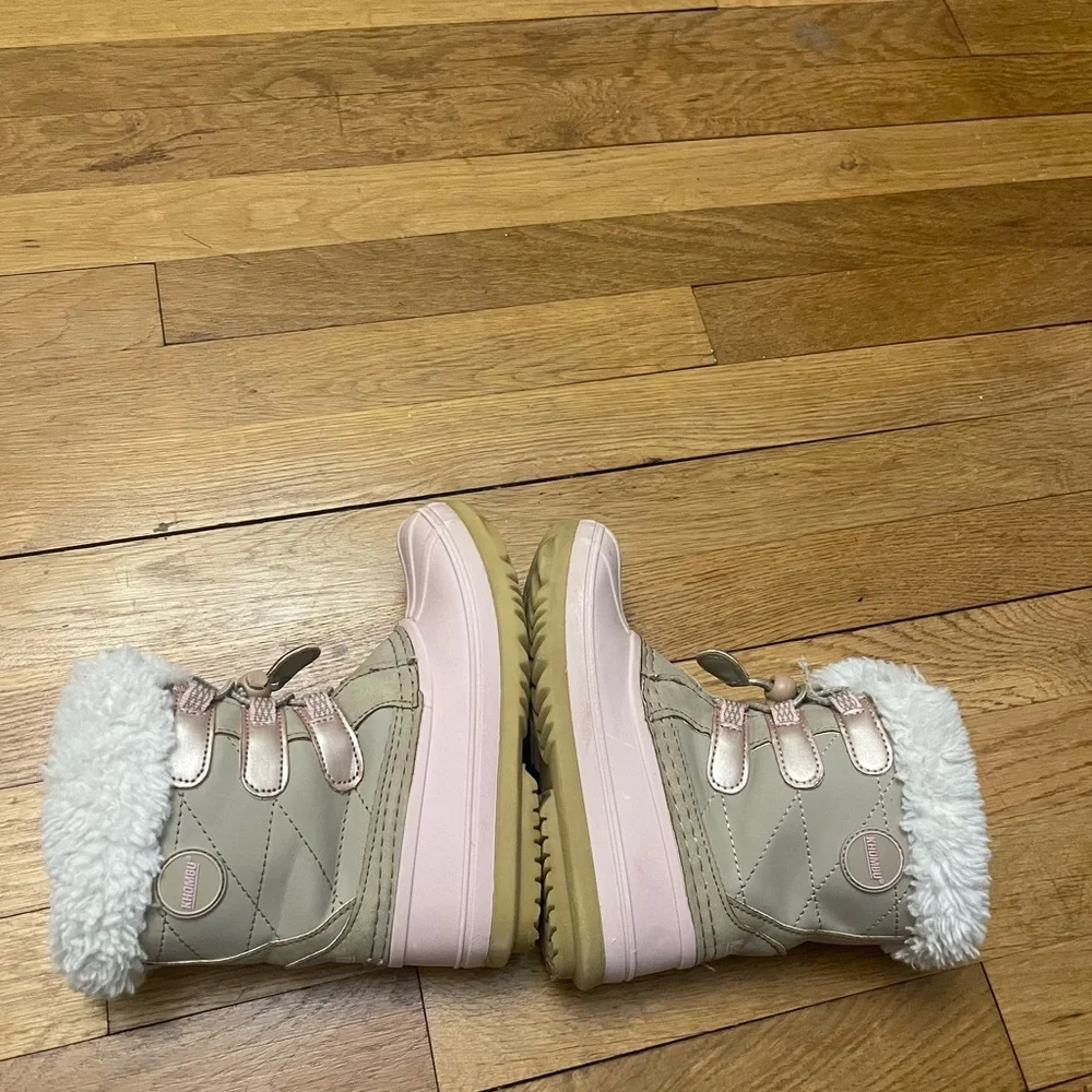 Pink and Tan Winter Boots with Faux Fur - Picture 4 of 8